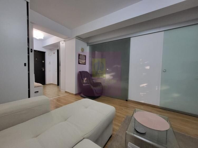 Studio Premium in bloc boutique Nicolae Grigorescu